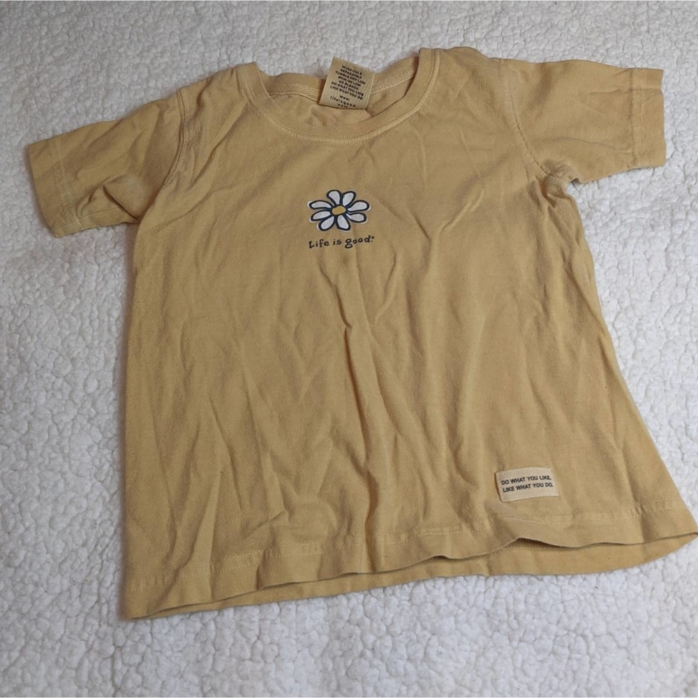 Life is Good T-shirt Daisy Flower Girls Size 6 to 8 Months Yellow